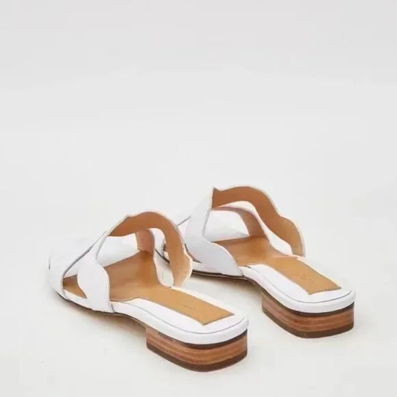 Jaggar Scallop Leather Flat - Picture 3 of 4